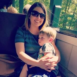 Meet your Posher, Ashley